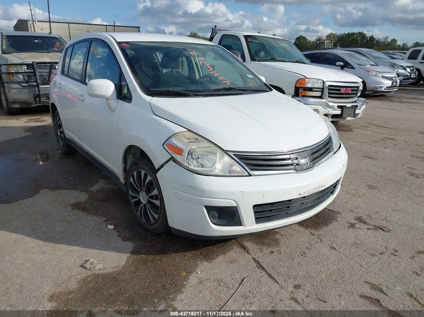 NISSAN VERSA 1.8S