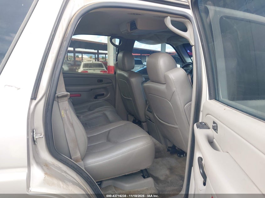 2004 Chevrolet Tahoe Lt VIN: 1GNEK13Z54J288556 Lot: 43716238