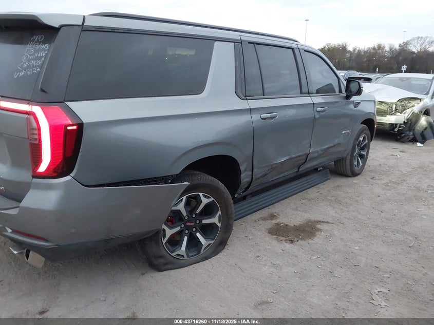 2026 GMC Yukon Xl VIN: 1GKS2HKD2TR118122 Lot: 43716260