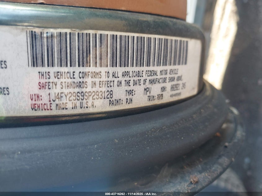 1995 Jeep Wrangler / Yj Se VIN: 1J4FY29S9SP293128 Lot: 43716262