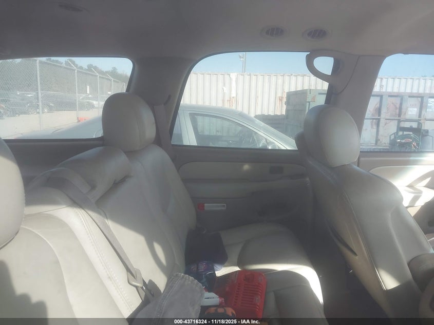 2003 GMC Yukon Slt VIN: 1GKEC13Z63R240896 Lot: 43716324