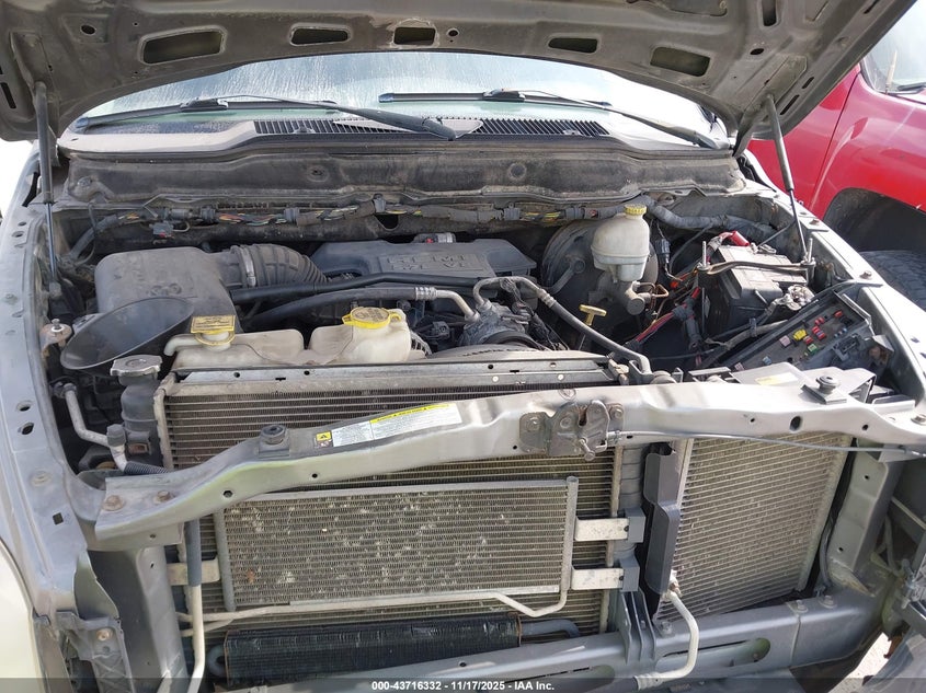 2007 Dodge Ram 1500 Slt/Trx4 Off Road/Sport VIN: 1D7HU18257J622767 Lot: 43716332