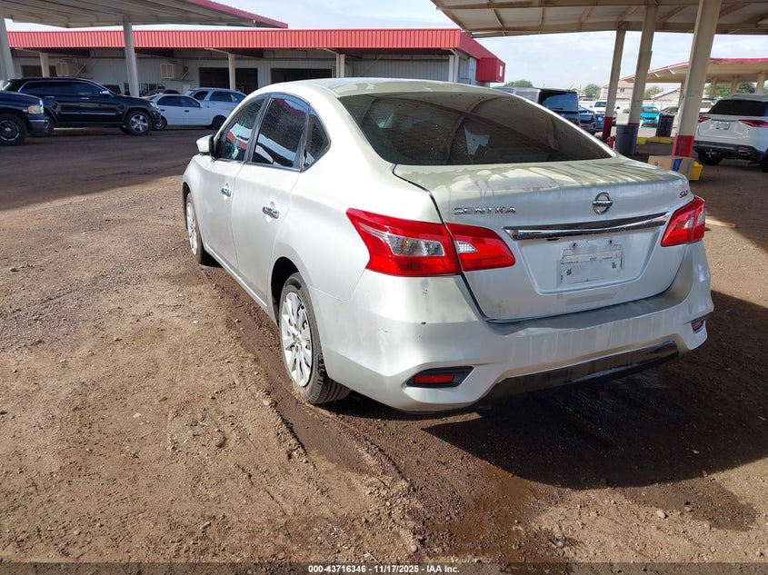 3N1AB7AP8JY254391 2018 NISSAN SENTRA photo no. 3