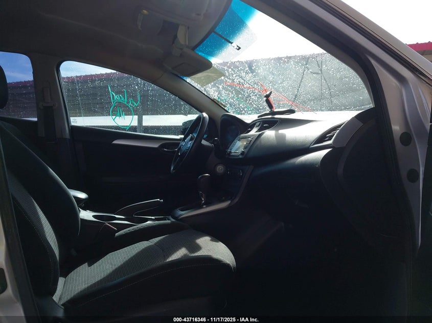 3N1AB7AP8JY254391 2018 NISSAN SENTRA photo no. 5