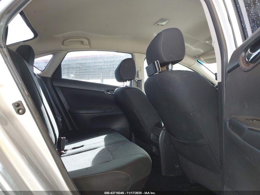 3N1AB7AP8JY254391 2018 NISSAN SENTRA photo no. 8