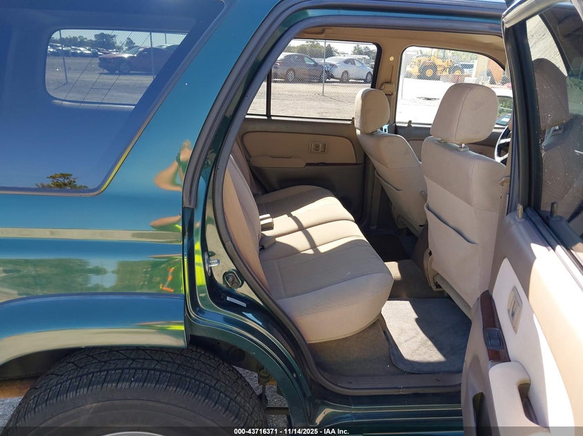 JT3GN86R510201693 2001 TOYOTA 4RUNNER photo no. 8
