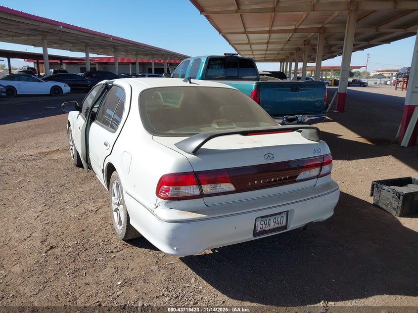 JNKCA21A8XT763064 1999 INFINITI I photo no. 3