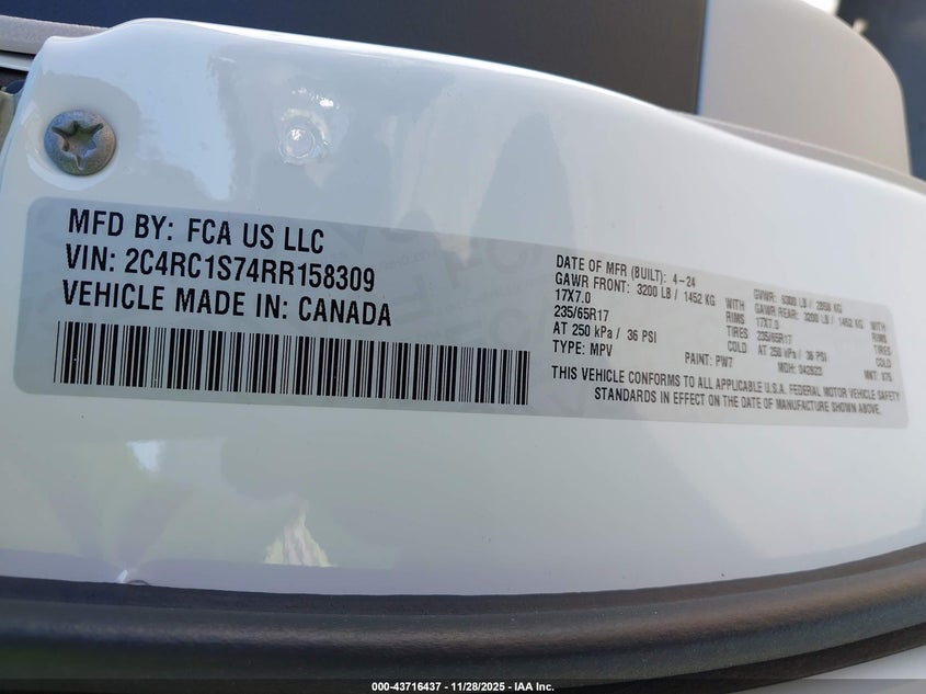 2024 Chrysler Pacifica Hybrid Select VIN: 2C4RC1S74RR158309 Lot: 43716437