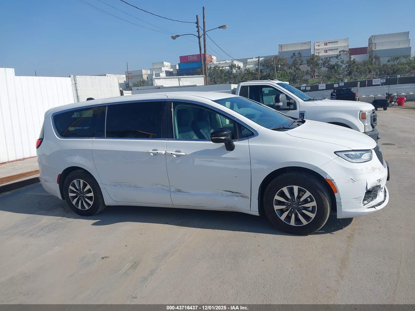 2C4RC1S74RR158309 2024 CHRYSLER PACIFICA photo no. 12
