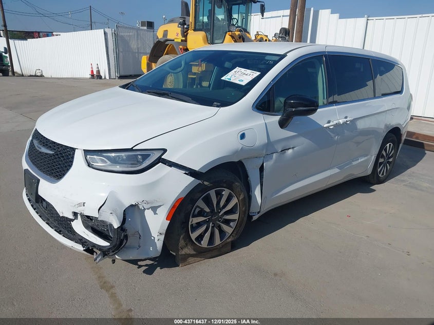 2C4RC1S74RR158309 2024 CHRYSLER PACIFICA photo no. 2