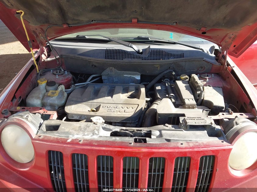 2008 Jeep Compass Sport VIN: 1J8FT47W88D672551 Lot: 43716495