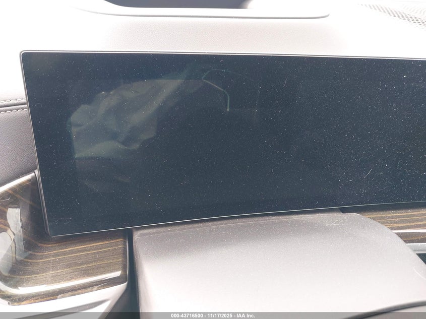 2025 BMW X7 xDrive40I VIN: 5UX23EM08S9W25721 Lot: 43716500