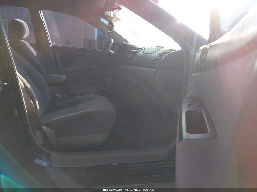 4T1BE32K85U426993 2005 TOYOTA CAMRY photo no. 5