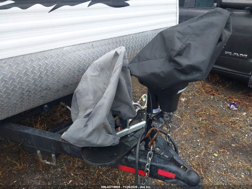 2011 Salem Cruise Lite VIN: 4X4TSMB29BR399769 Lot: 43716509