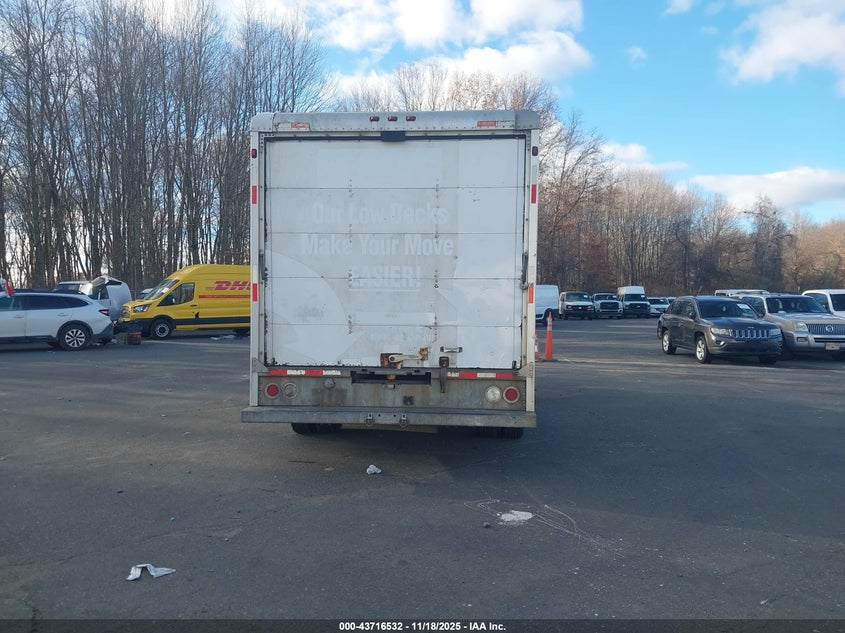 2006 Ford E-450 Cutaway VIN: 1FDXE45S56DA63707 Lot: 43716532