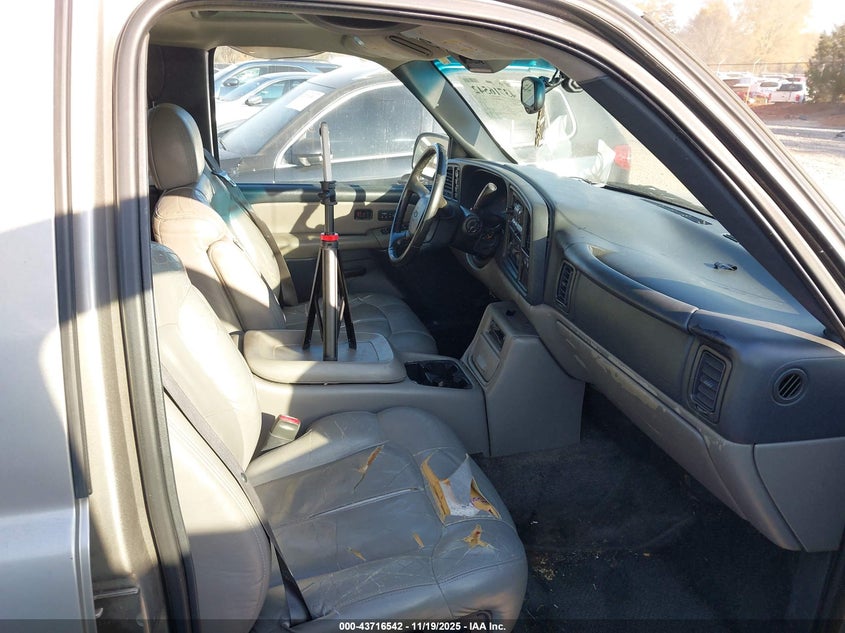 2001 Chevrolet Suburban 1500 Lt