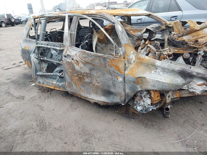 2008 Toyota Highlander Hybrid Limited VIN: JTEEW44A282008031 Lot: 43716568