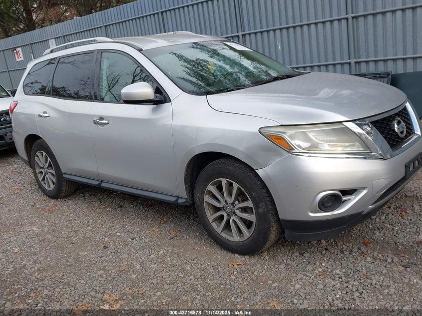 NISSAN PATHFINDER SV