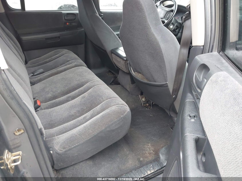 2002 Dodge Dakota Slt VIN: 1B7HL48N52S705482 Lot: 43716592