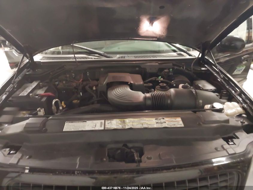 2000 Ford Expedition Eddie Bauer VIN: 1FMPU18L0YLA30841 Lot: 43716676