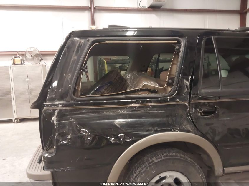 2000 Ford Expedition Eddie Bauer VIN: 1FMPU18L0YLA30841 Lot: 43716676