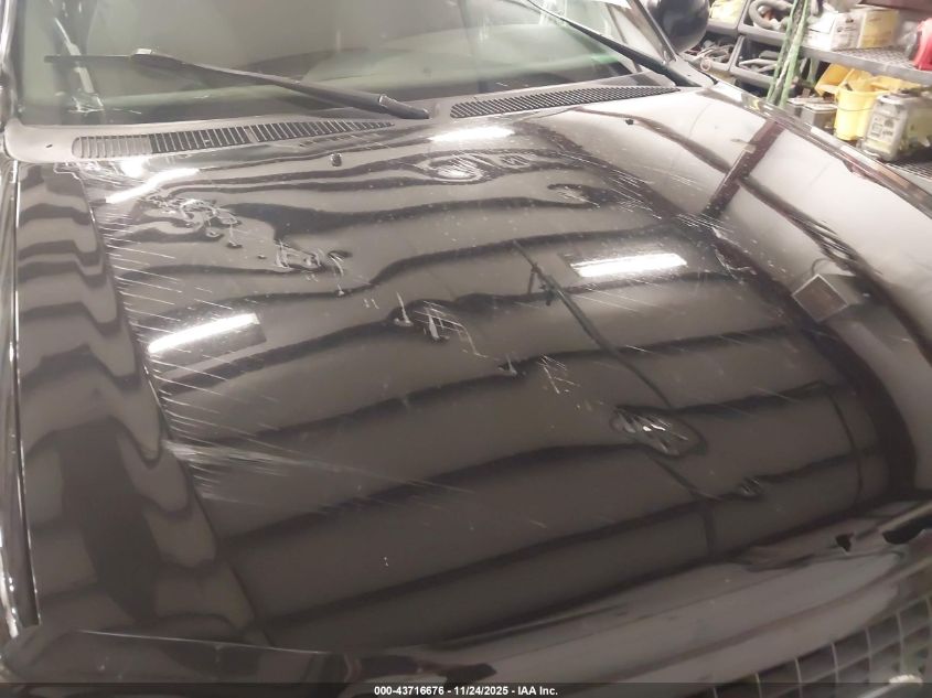 2000 Ford Expedition Eddie Bauer VIN: 1FMPU18L0YLA30841 Lot: 43716676