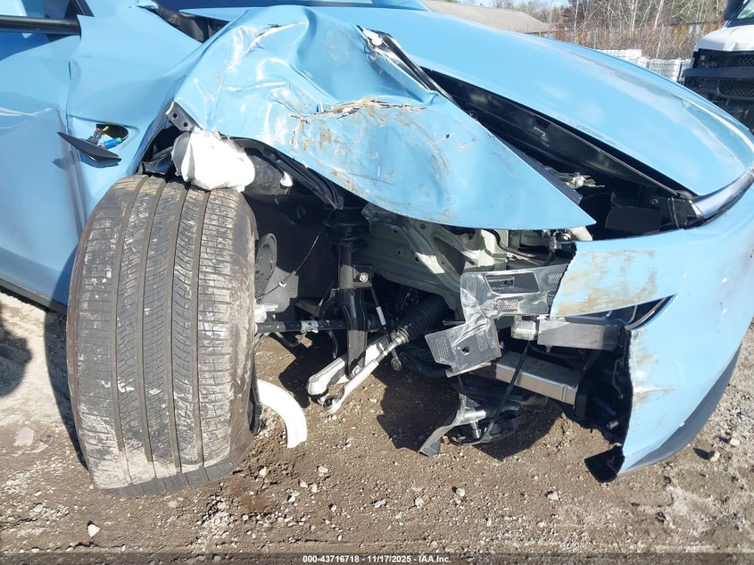 2026 Tesla Model Y Long Range Dual Motor All-Wheel Drive/Long Range Launch Series VIN: 7SAYGDEEXTA388001 Lot: 43716718