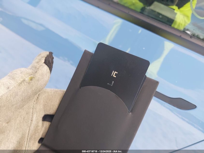 2026 Tesla Model Y - 7SAYGDEEXTA388001