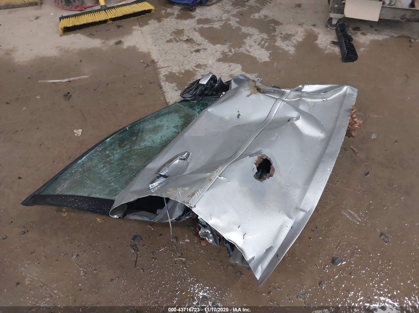 2007 Buick Lucerne Cxl VIN: 1G4HD57227U121185 Lot: 43716723