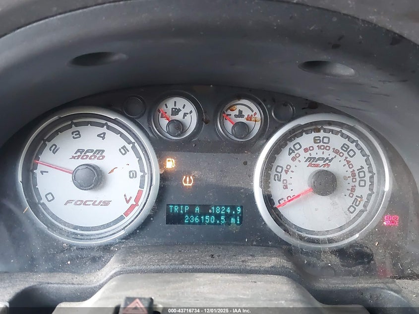 1FAHP3FN2BW200838 2011 FORD FOCUS photo no. 7