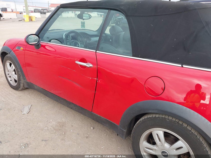 2006 Mini Cooper VIN: WMWRF33516TG14383 Lot: 43716738