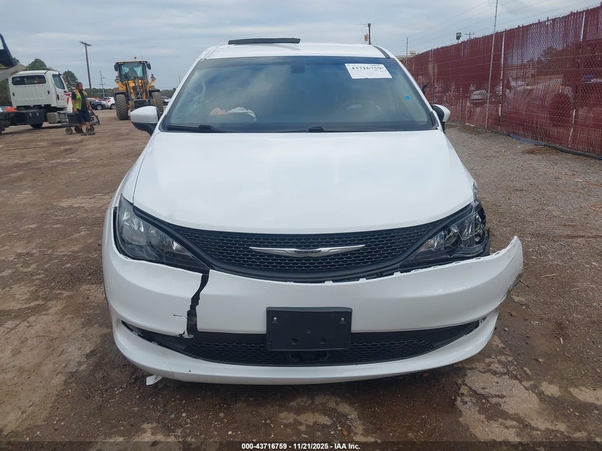 2022 Chrysler Voyager Lx VIN: 2C4RC1CG1NR229622 Lot: 43716759