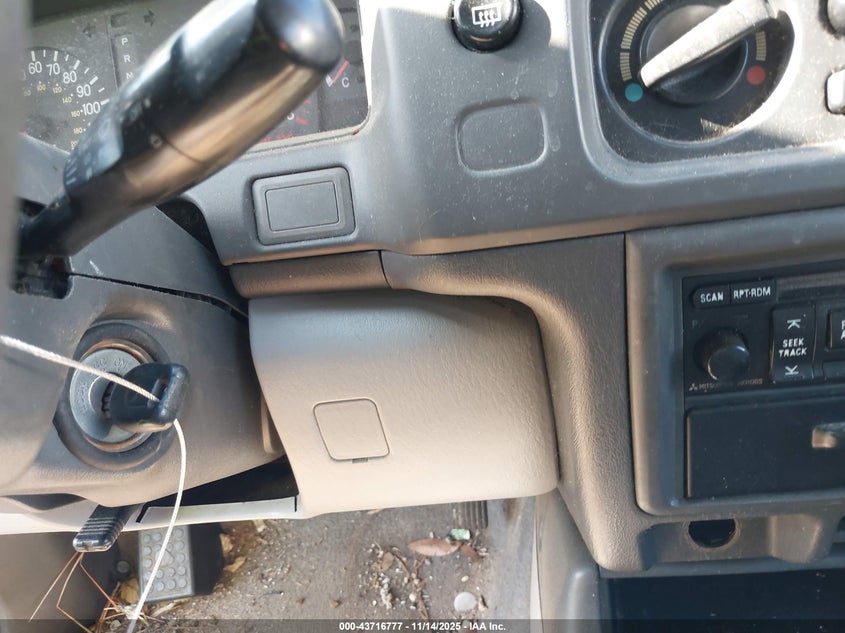 2003 Mitsubishi Montero Sport Es/Ls VIN: JA4LS21H03J010530 Lot: 43716777