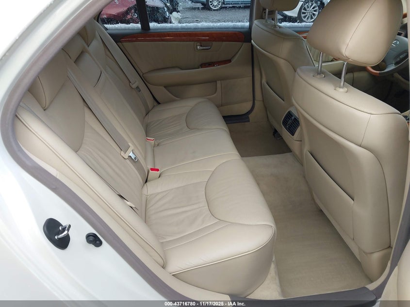 2005 Lexus Ls 430 VIN: JTHBN36F355010988 Lot: 43716780