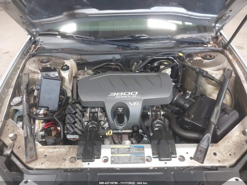 2005 Pontiac Grand Prix VIN: 2G2WP522351235123 Lot: 43716790