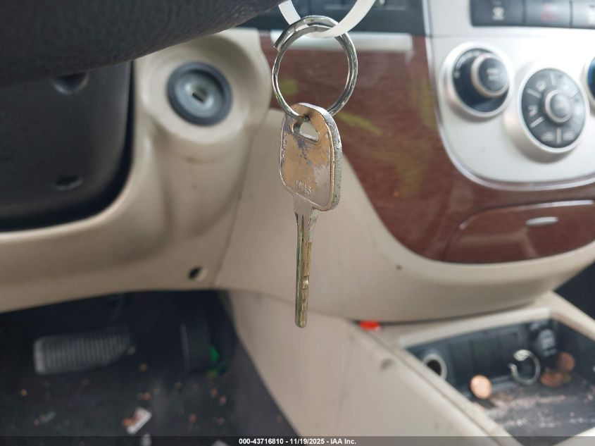 2008 Hyundai Santa Fe Gls VIN: 5NMSG13D38H178697 Lot: 43716810