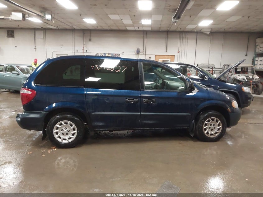 2002 Chrysler Voyager VIN: 1C4GJ25342B553669 Lot: 43716827