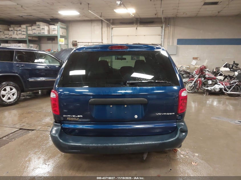 2002 Chrysler Voyager VIN: 1C4GJ25342B553669 Lot: 43716827