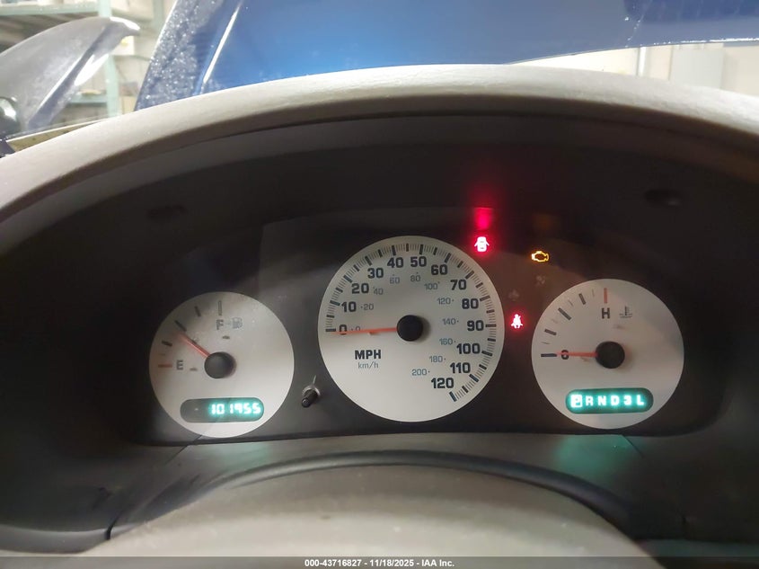 2002 Chrysler Voyager VIN: 1C4GJ25342B553669 Lot: 43716827