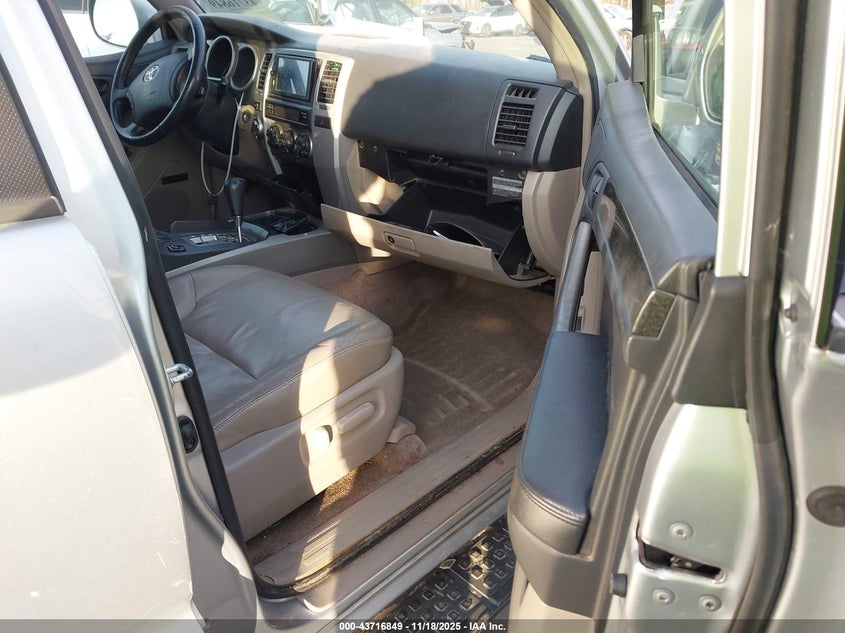 2005 Toyota 4Runner Limited V8