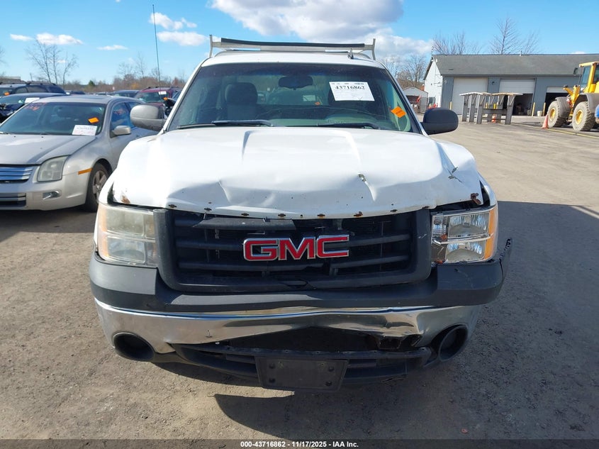 2008 GMC Sierra 1500 Work Truck VIN: 1GTEC14X48Z332833 Lot: 43716862