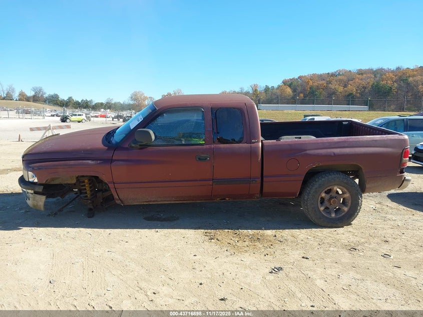2001 Ram 1500 VIN: 3B78F13Y01G242826 Lot: 43716898