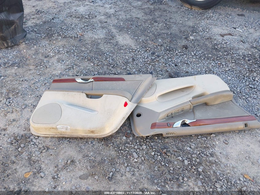 2004 Cadillac Deville Standard VIN: 1G6KD54Y04U120411 Lot: 43716903