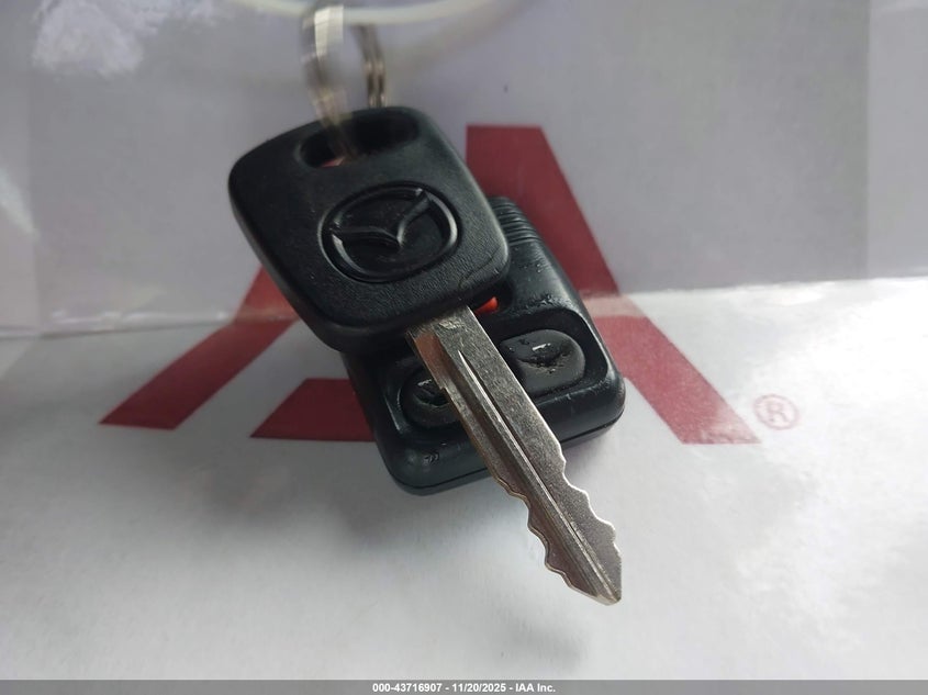 2004 Mazda Tribute Lx V6 VIN: 4F2CZ04194KM34305 Lot: 43716907