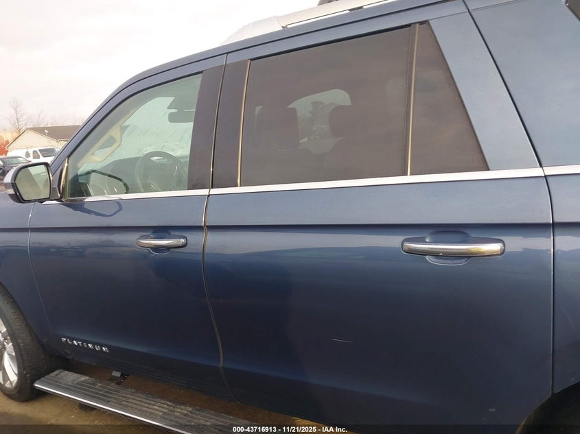 2019 Ford Expedition Max Platinum VIN: 1FMJK1MT7KEA15038 Lot: 43716913