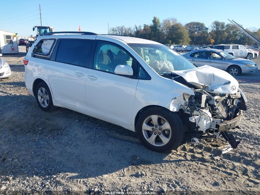 TOYOTA SIENNA LE 8 PASSENGER