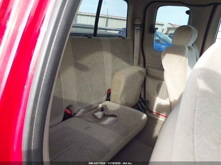 2002 Ford F-150 Lariat/Xl/Xlt VIN: 1FTRX18L22NA83752 Lot: 43717025