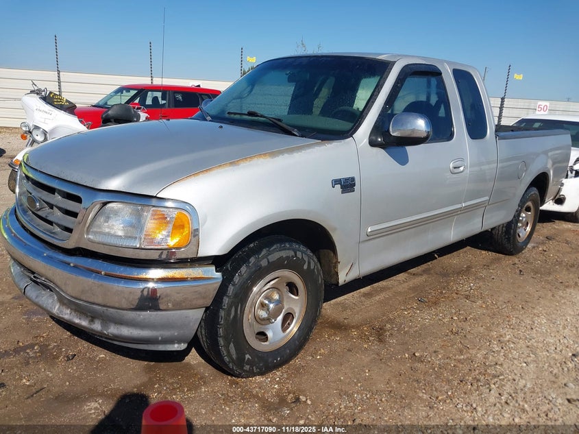 1FTRX17W8YNA92380 2000 FORD F-150 photo no. 2