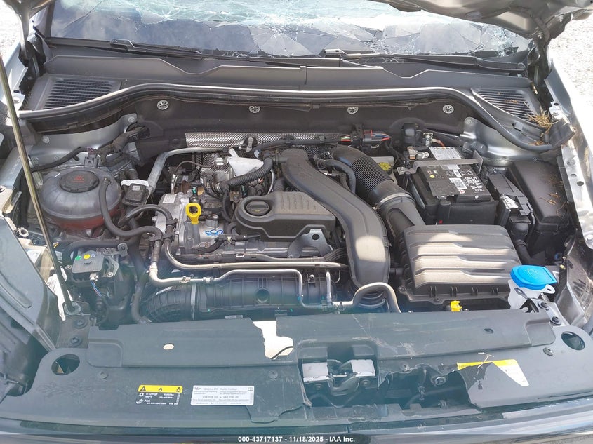 2025 Volkswagen Taos 1.5T Sel VIN: 3VV4C7B22SM038833 Lot: 43717137