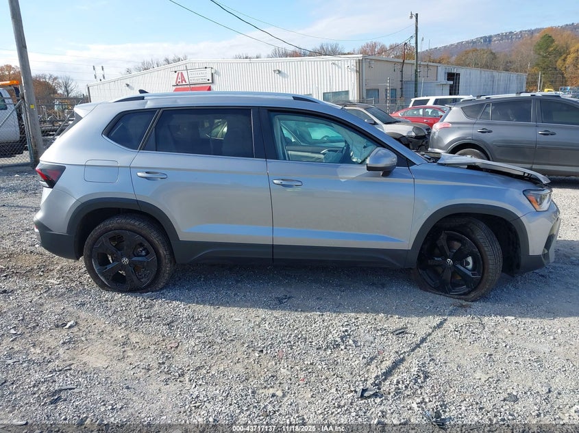 2025 Volkswagen Taos 1.5T Sel VIN: 3VV4C7B22SM038833 Lot: 43717137